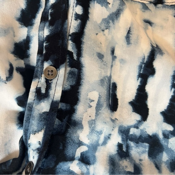 💙Rock & Republic Rare Indigo Shibori Type Soft Rayon Button Down Sz Sm💙 - Picture 10 of 16